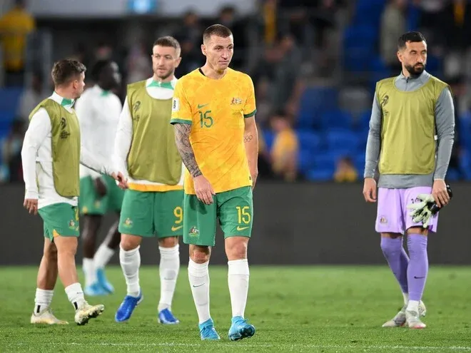 Australia's Upset Loss Angers Fans: Can't Imagine How They Will Face Japan and Saudi Arabia! Team Performance is Trash!