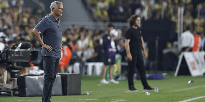 Mourinho: Fenerbahçe's Second-Half Performance Dips, Referee Did a Great Job Today