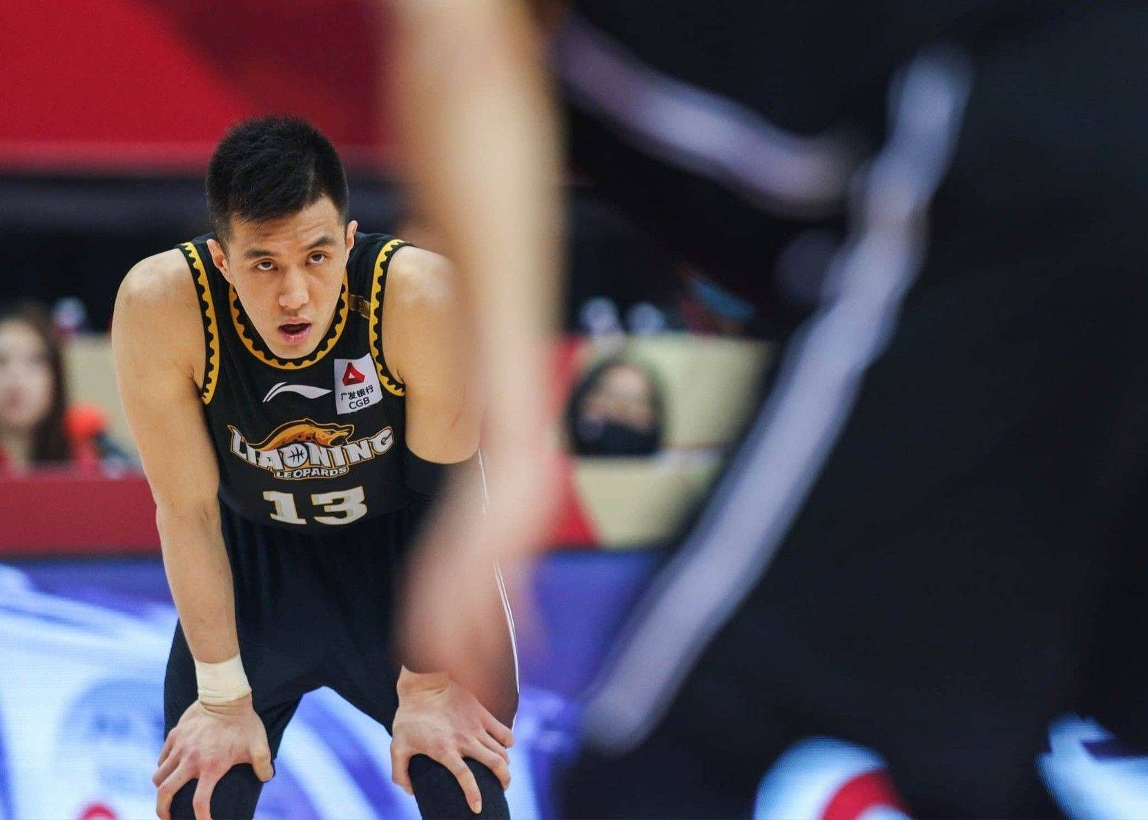 Guo Ailun's Liaoning career includes CBA championships, monthly and weekly best player awards, and All-Star selections