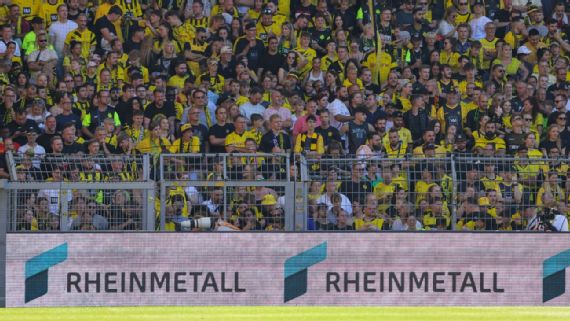 Expressing Dissatisfaction! Dortmund South Stand Fans: They Will Protest Against Arms Manufacturer's Sponsorship of the Team During the First Round of the Bundesliga