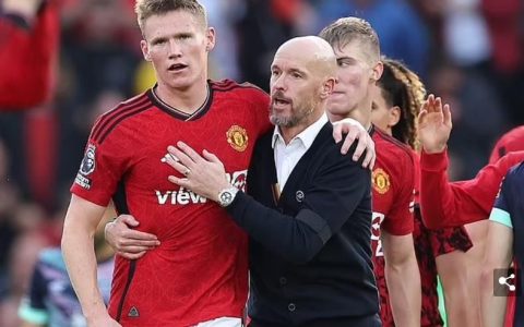 Ferdinand Slams Manchester United's Decision to Sell McTominay: You'll Struggle to Find a Replacement!