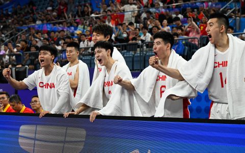 The Chinese Basketball Team: Preparing with Dedication as the Men's Team Continues Training in Beijing