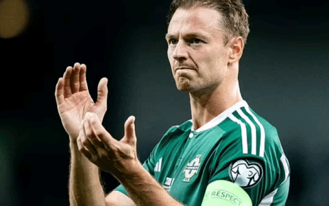 Man United Veteran Evans Announces Retirement from Northern Ireland National Team, Caps Capped at 107