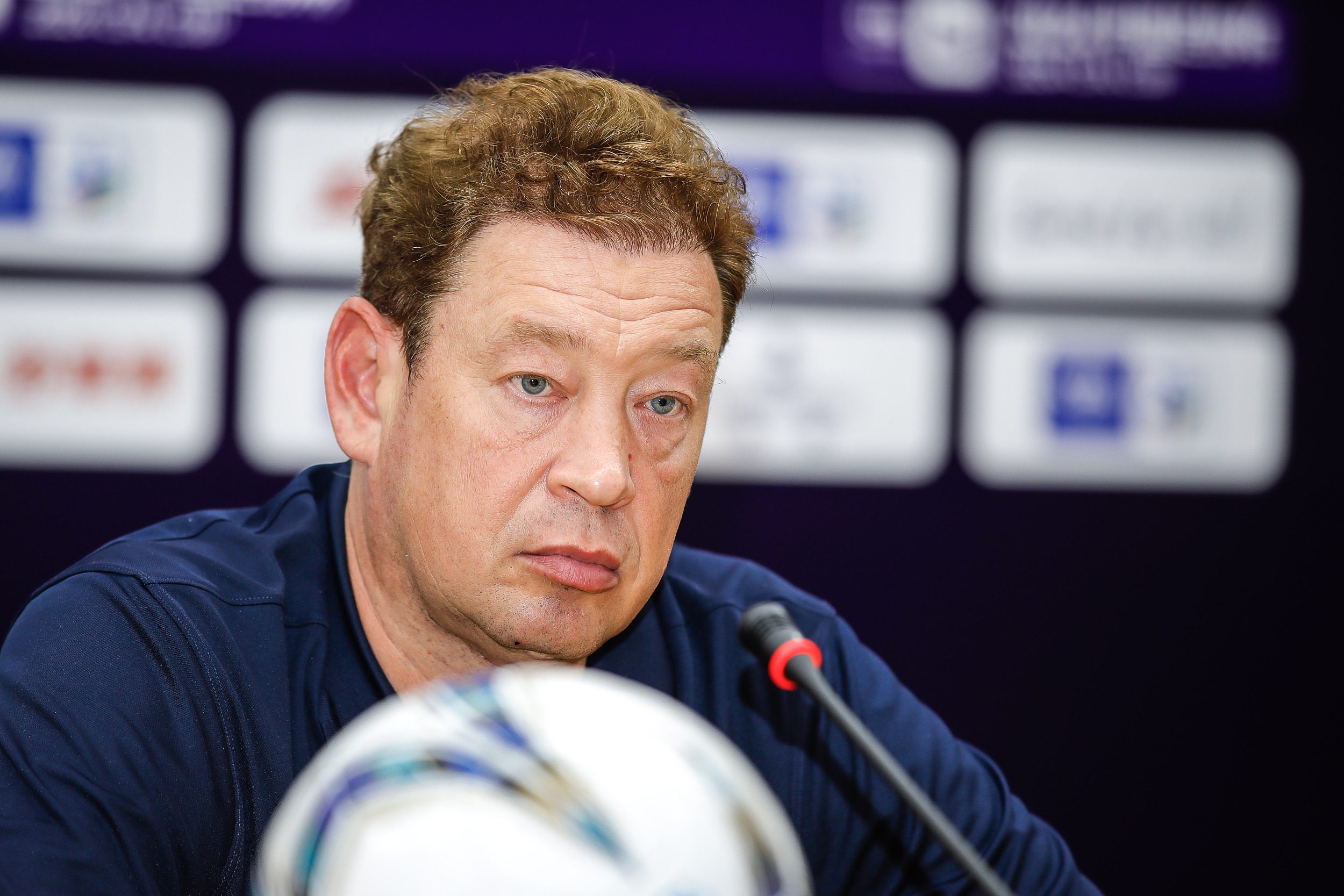 Slutsky: Shenhua's Central Defenders Are Stronger Than All Russian Defenders, National Team Level Not Far Off from South Korea