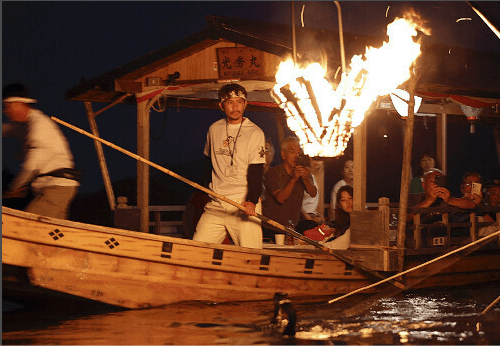 Former Japanese International Turns Oarsman After Retirement: Rowing Requires the Same Broad Vision as Playing Football