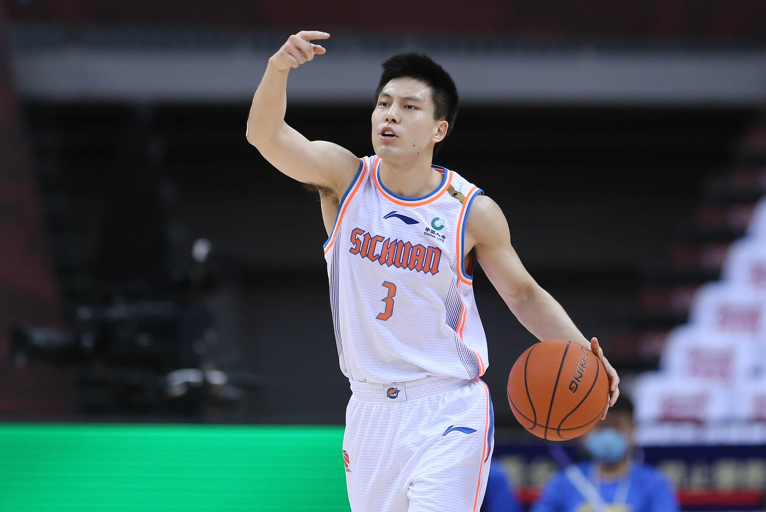 Shanghai Men's Basketball Team Completes C-Class Contract Extension with Yuan Tangwen; +1 Year as Club Option