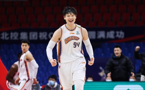 Shanghai Men's Basketball Team Confirms Three Foreign Players for the New Season: Blakney, Waters, and D.J. Wilson