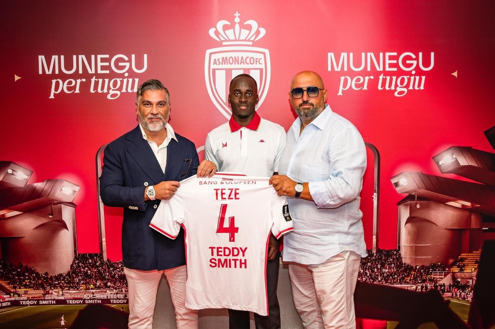 Official: Monaco Signs Eintracht Frankfurt Wing-back Taiwo for Million Euros