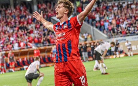 Bayern's Loaned Youngster Wanner Contributes to Goals, Helps Heidenheim Top Bundesliga Table