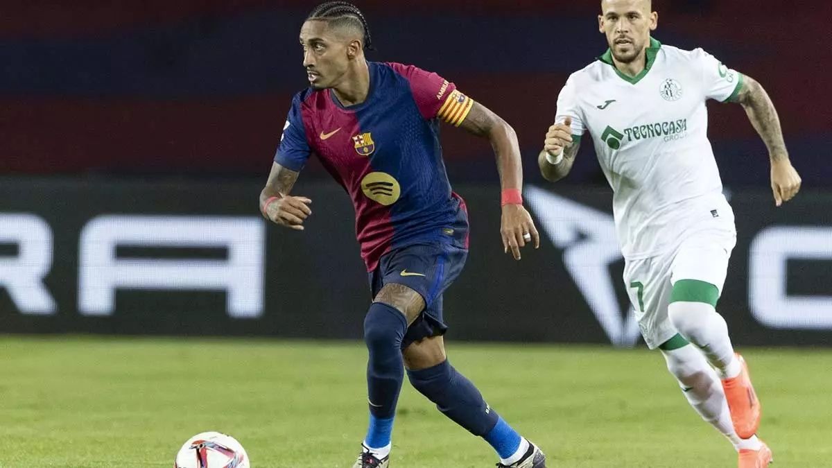 Barcelona is Studying Rafinha's Contract Extension Despite External Invitations, the Player Prefers to Stay