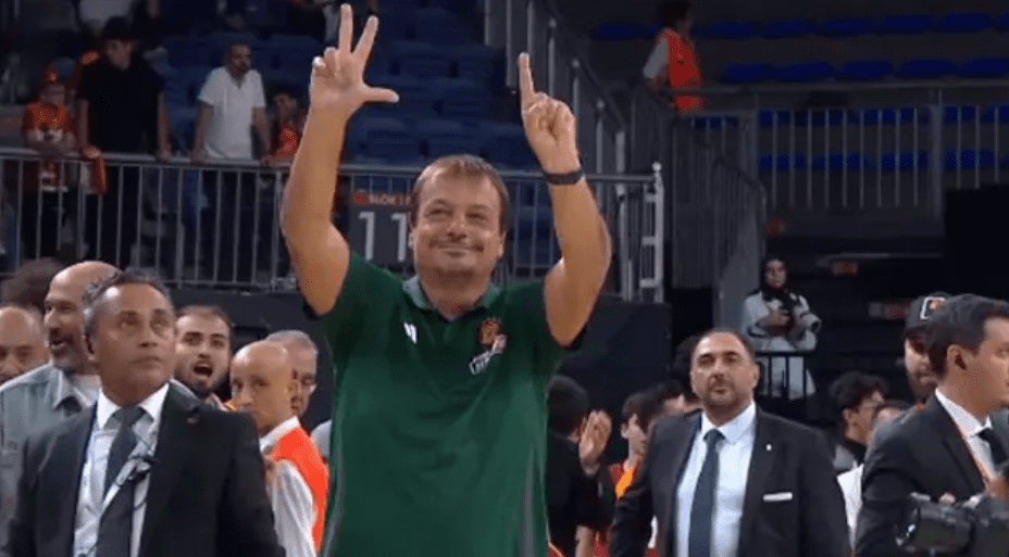 Turkish Men's Basketball Coach Apologizes to Fenerbahce: The '3-1' Gesture Was Not Meant to Offend Any Community