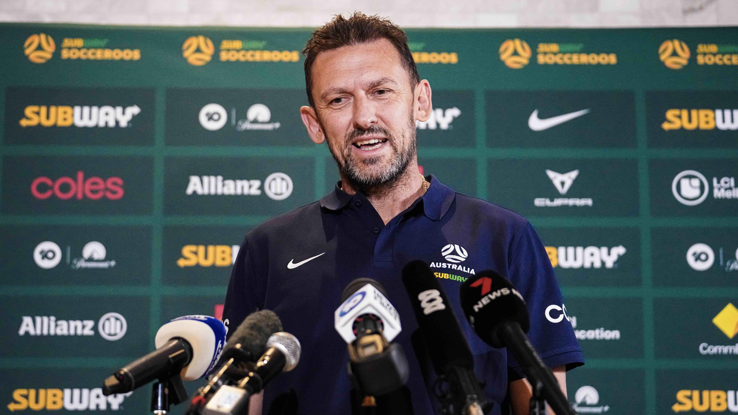 Australia's Head Coach: Team has been Analyzing Tactics of World Cup Qualifier Opponents Over the Past Few Days; Confident in Match Against China