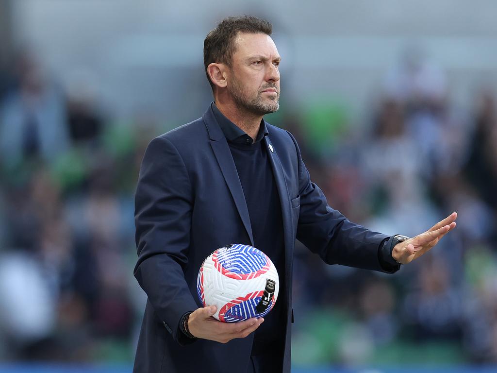 Australian Media Exclusive: Former Melbourne Victory Coach Tony Popovic Set to Take Over Australia National Team