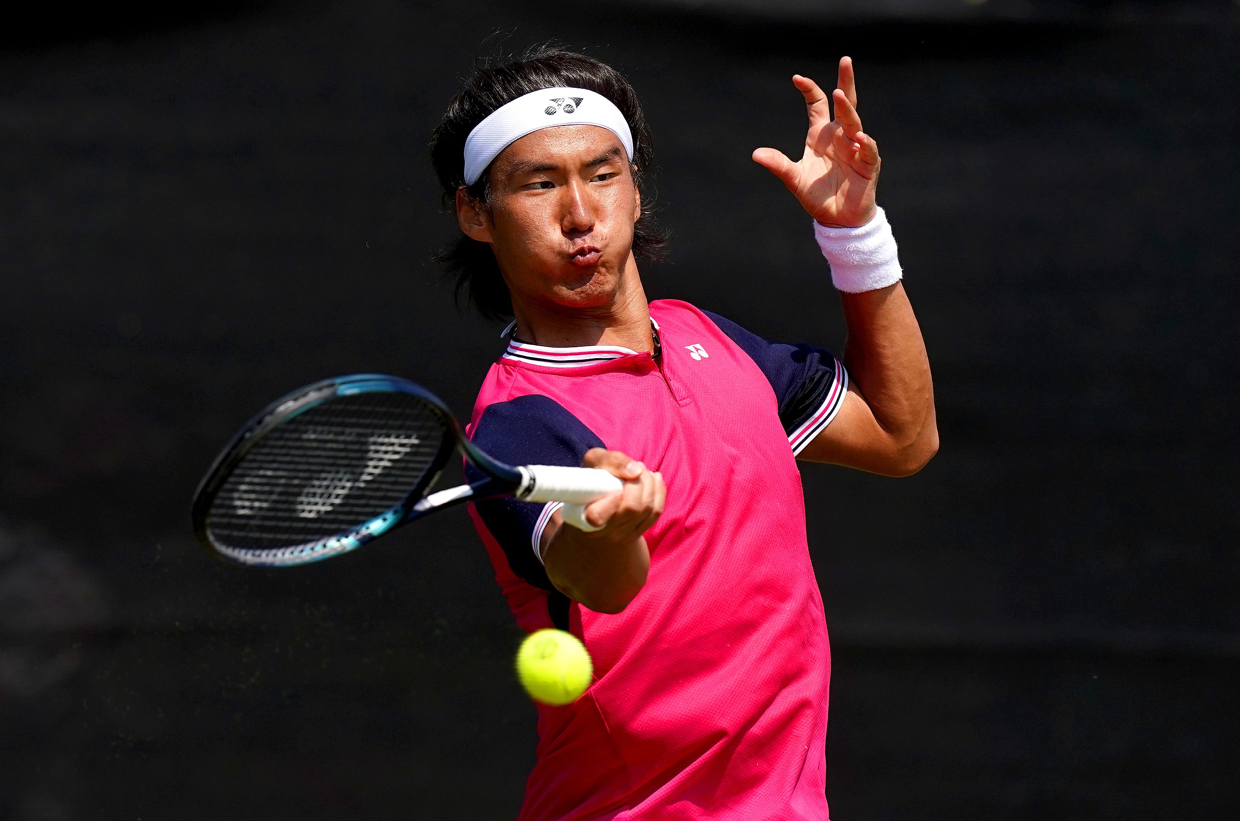 ATP Hangzhou Open: Bu Yunchaokete Defeats French Opponent for First Win of the Season