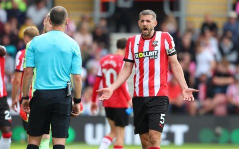 Official: Southampton Captain Stephens Abuses Referee, Banned for Multiple Games + Fined Ten Thousand Pounds