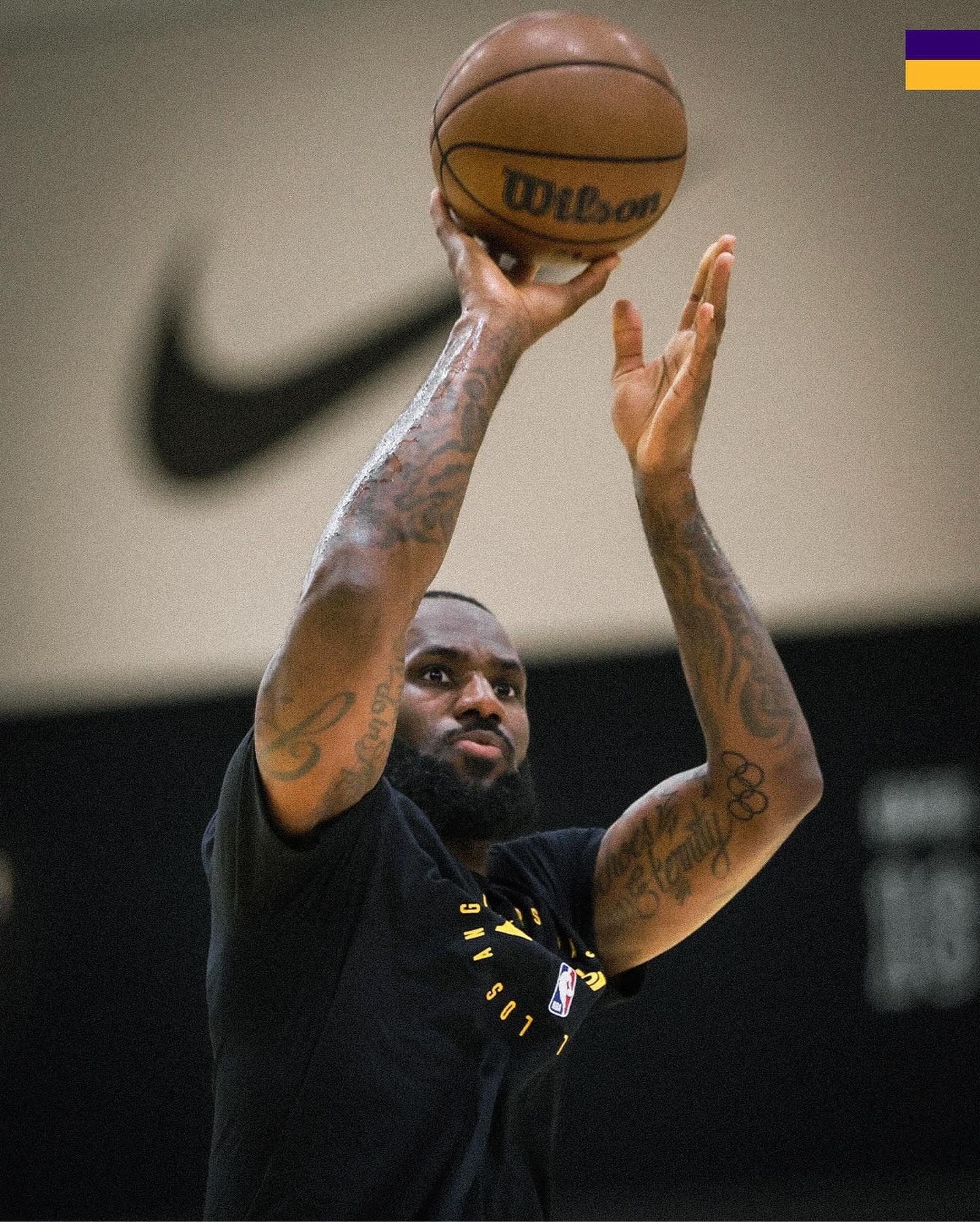 Lakers Officially Share James' Training Photos: New Tattoo (Olympic Rings)