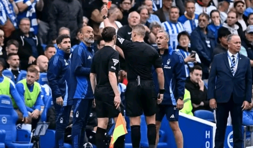 Anthony Taylor as Assistant Referee Also Causes Controversy! Brighton Assistant Coach: I Don't Know What His Role on the Field Is