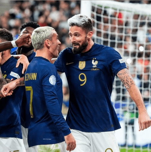 Giroud Pays Tribute to Griezmann: The End of an Era, Proud to Have Fought Alongside You for Many Years