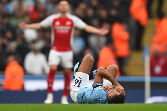 Spanish Media: Preliminary Examination Suggests Rodri Has Suffered an ACL Tear, Possibly Ending His Season Early