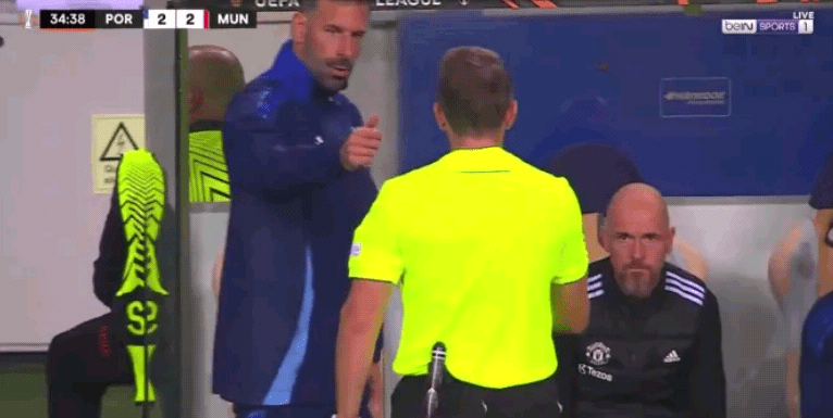 Fernando Receives Yellow Card for Overreaction in the Match; Fans: He is More Passionate Than Ten Hag and the Manchester United Players on the Field