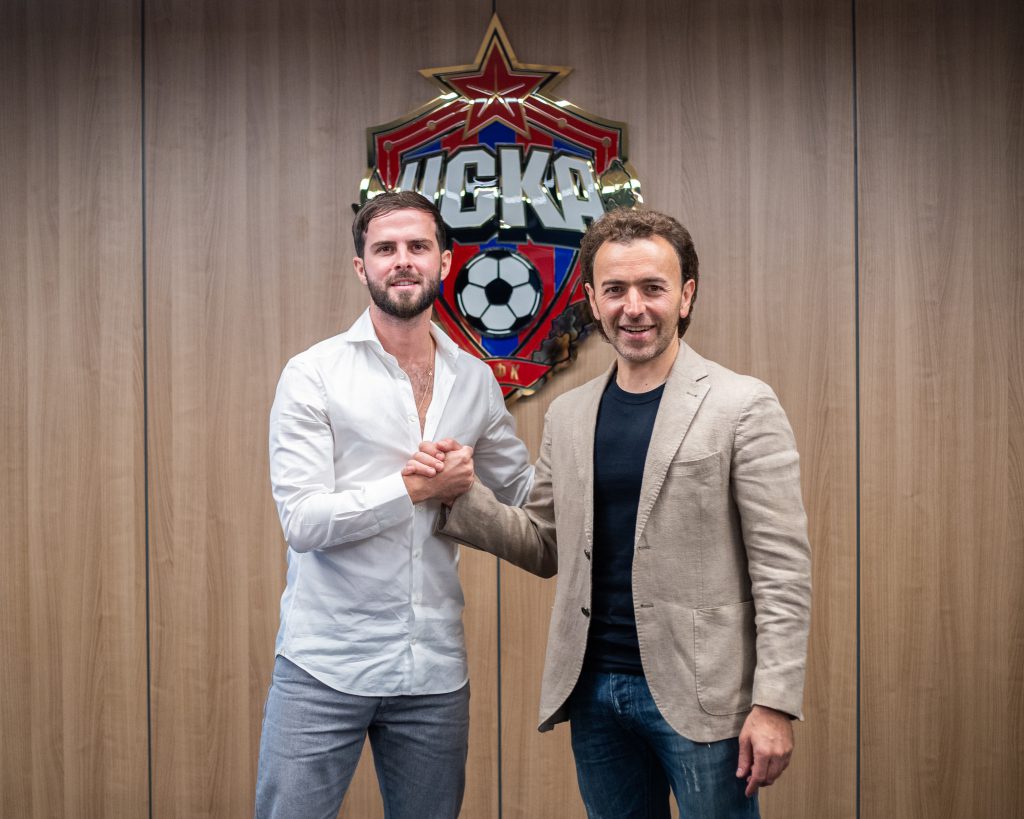 Official: Former Barcelona and Juventus Midfielder Pjanic Joins CSKA Moscow