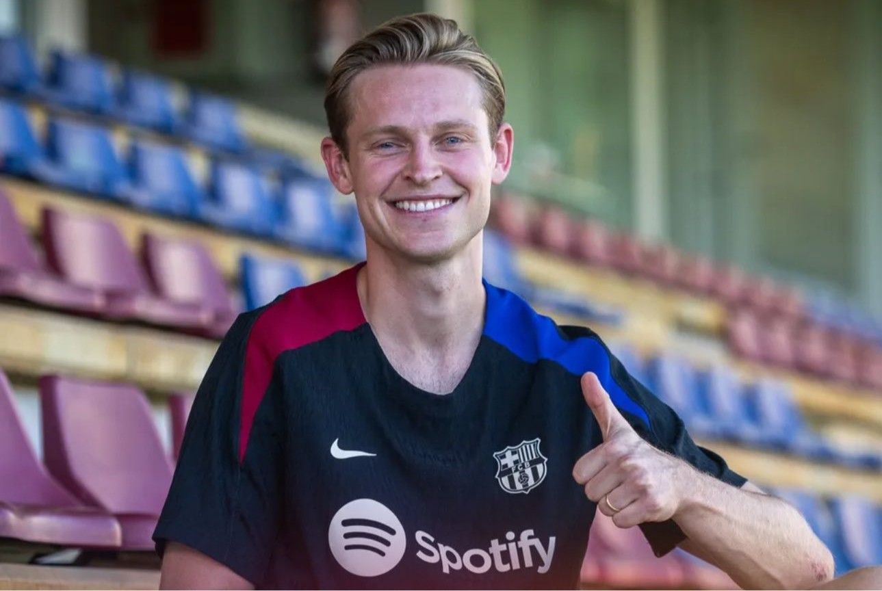 De Jong: Some say I am making a lot of money while on vacation; none of that is true