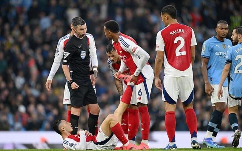 Martin Keown Column: It's Nonsense to Say Arsenal Was Time-Wasting! That's Called Game Management