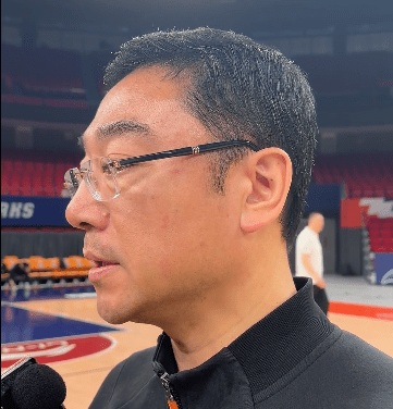 Media Person: Liu Peng Confirms Egbo Will Definitely Play Today, Waters Improved After Two Days of Rest