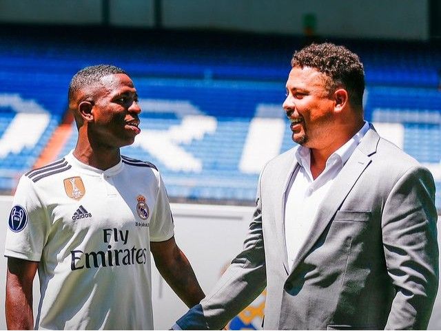 Ronaldo TV Supports Vinicius: When Football Starts Rolling, Those Who Understand the Game Can See Talent and Resilience